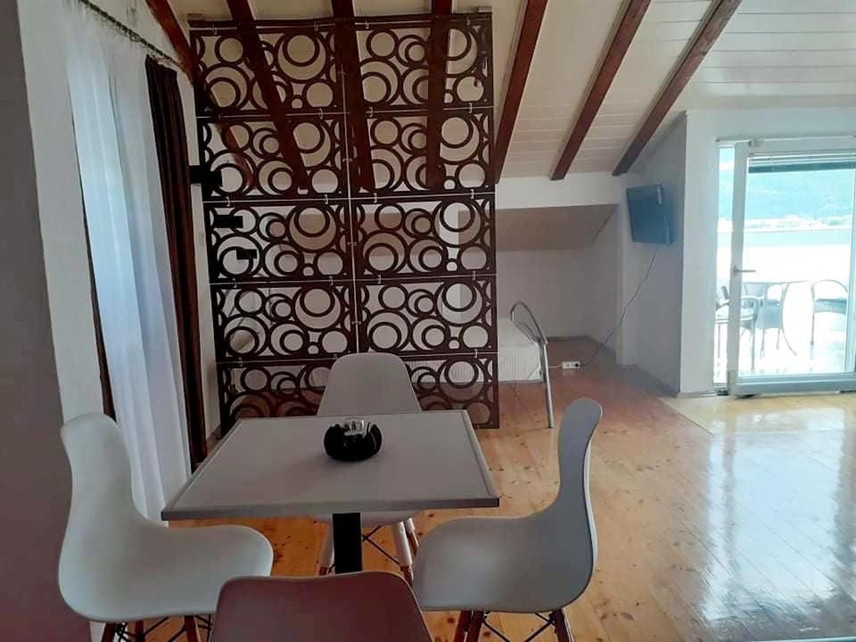 Villa Clock Tower - Саат Кула Ohrid Exteriör bild