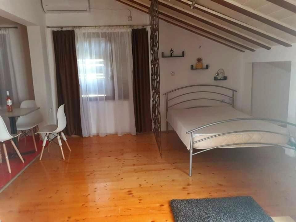 Villa Clock Tower - Саат Кула Ohrid Exteriör bild