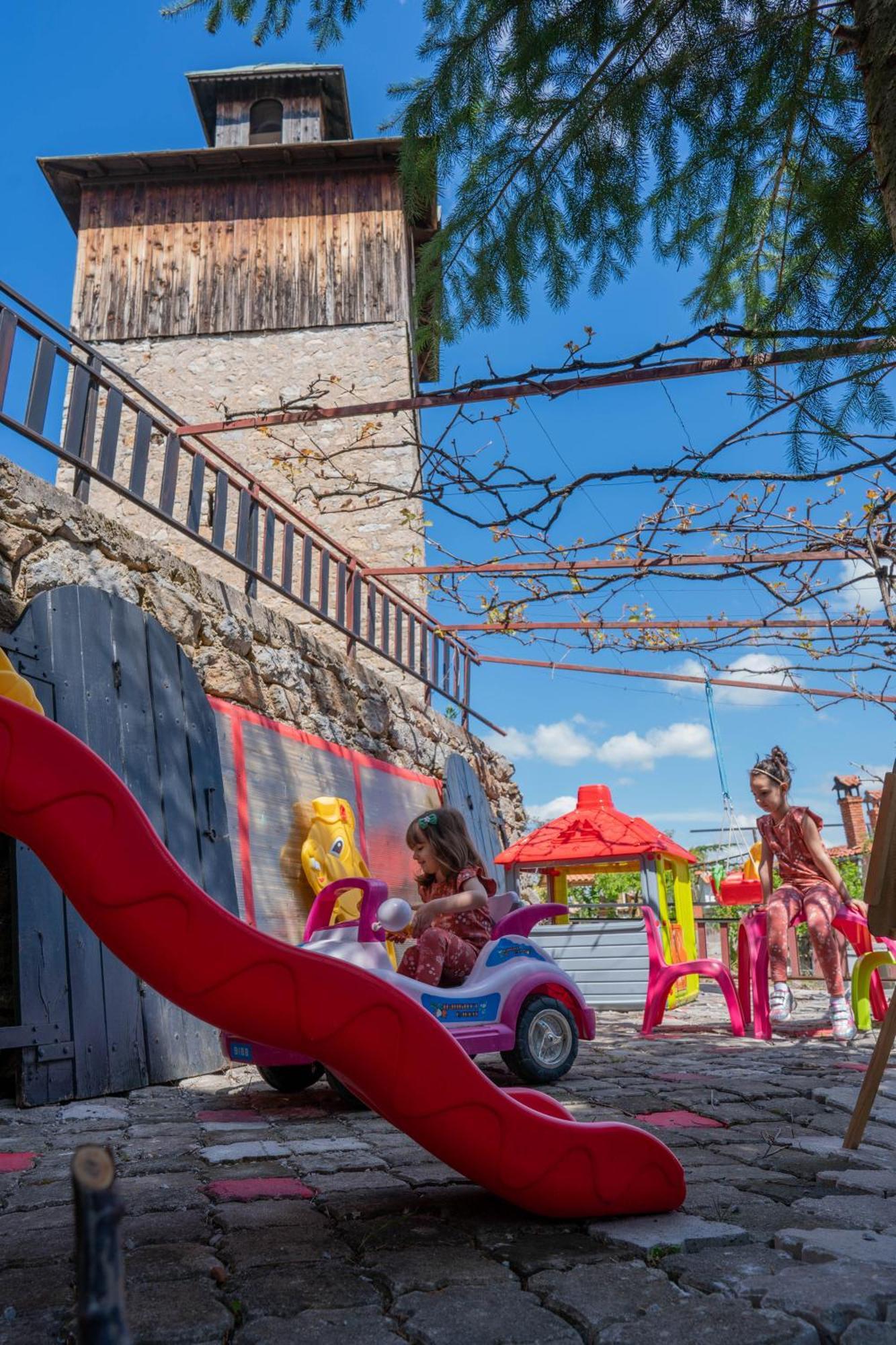 Villa Clock Tower - Саат Кула Ohrid Rum bild